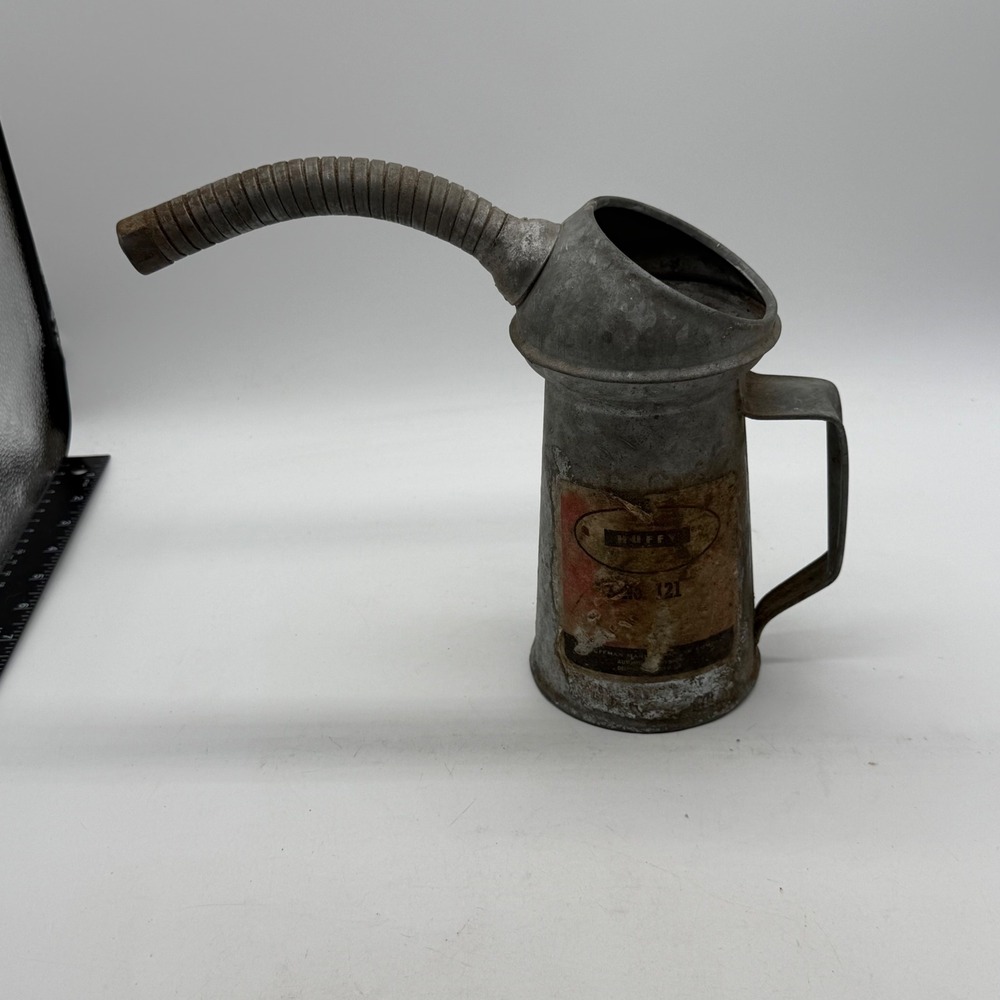 Vintage‎ Huffy No 121 Galvanized Oil Can Flexible Spout Huffman Mfg Delphos Ohio